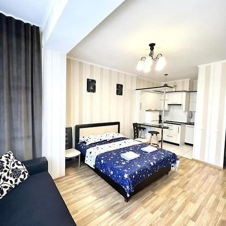 Beauty Studio In Center Apartment Chisinau Ngoại thất bức ảnh